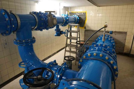 tuyaux en fonte conduite d'eau potable 